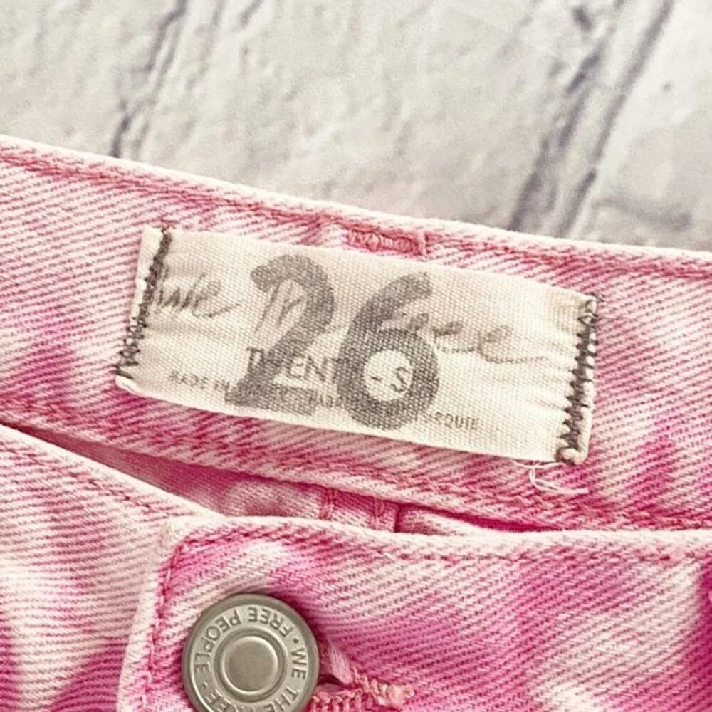Free People Maggie Jean Acid Wash Pink Button Fly Copped Destroyed Hem 26
